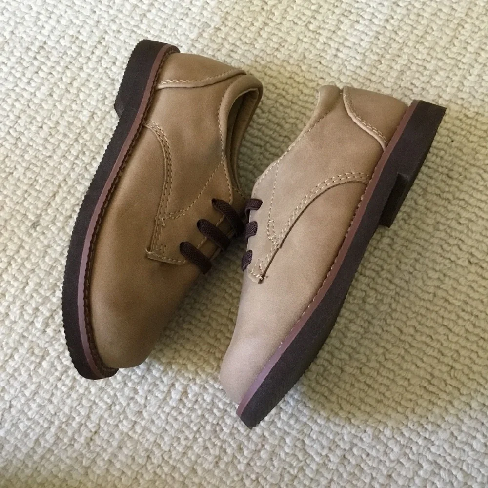 Classic Kids Dress Oxfords in Tan by MAXX